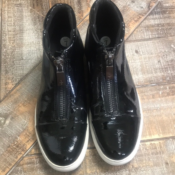 Kayla Frontzip Sneaker | Poshmark